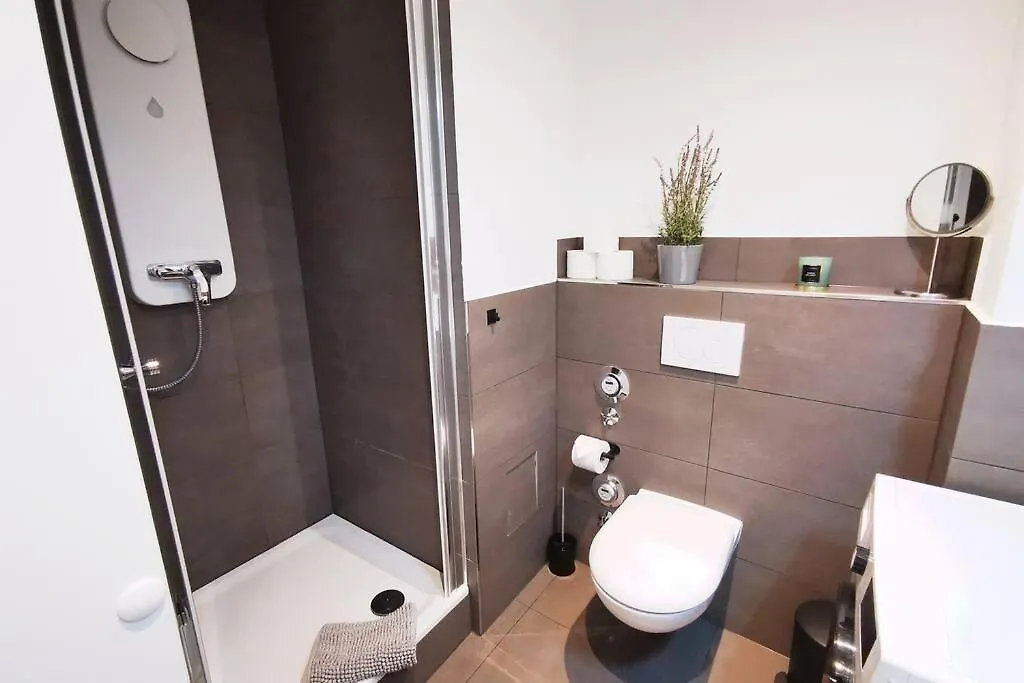 Hh 05 By Rockchair - Superhost Status - Modernes Apartment Mit Sonnigem Balkon & Premium Boxspringbetten In Winterhude - Hamburg Top Geheimtipp Germany