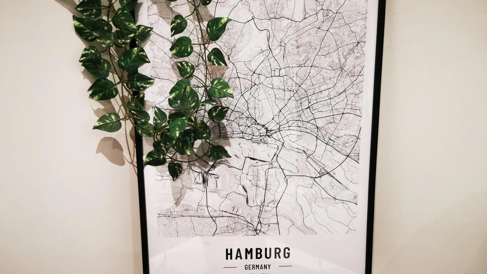 Hh 05 By Rockchair - Superhost Status - Modernes Apartment Mit Sonnigem Balkon & Premium Boxspringbetten In Winterhude - Hamburg Top Geheimtipp Germany